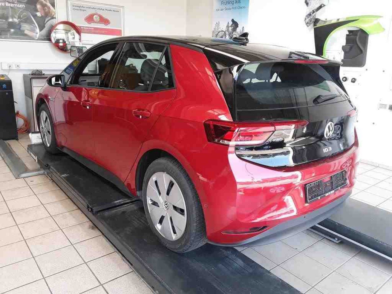 Fahrzeugabbildung Volkswagen ID.3 Pro Performance 62 kWh Kamera SHZ NAvi LED