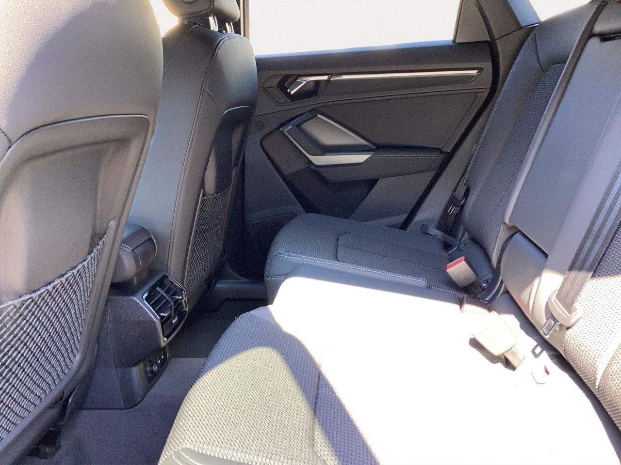 Fahrzeugabbildung Audi Q3 Sportback 40 2.0 TFSI quattro S line S tronic