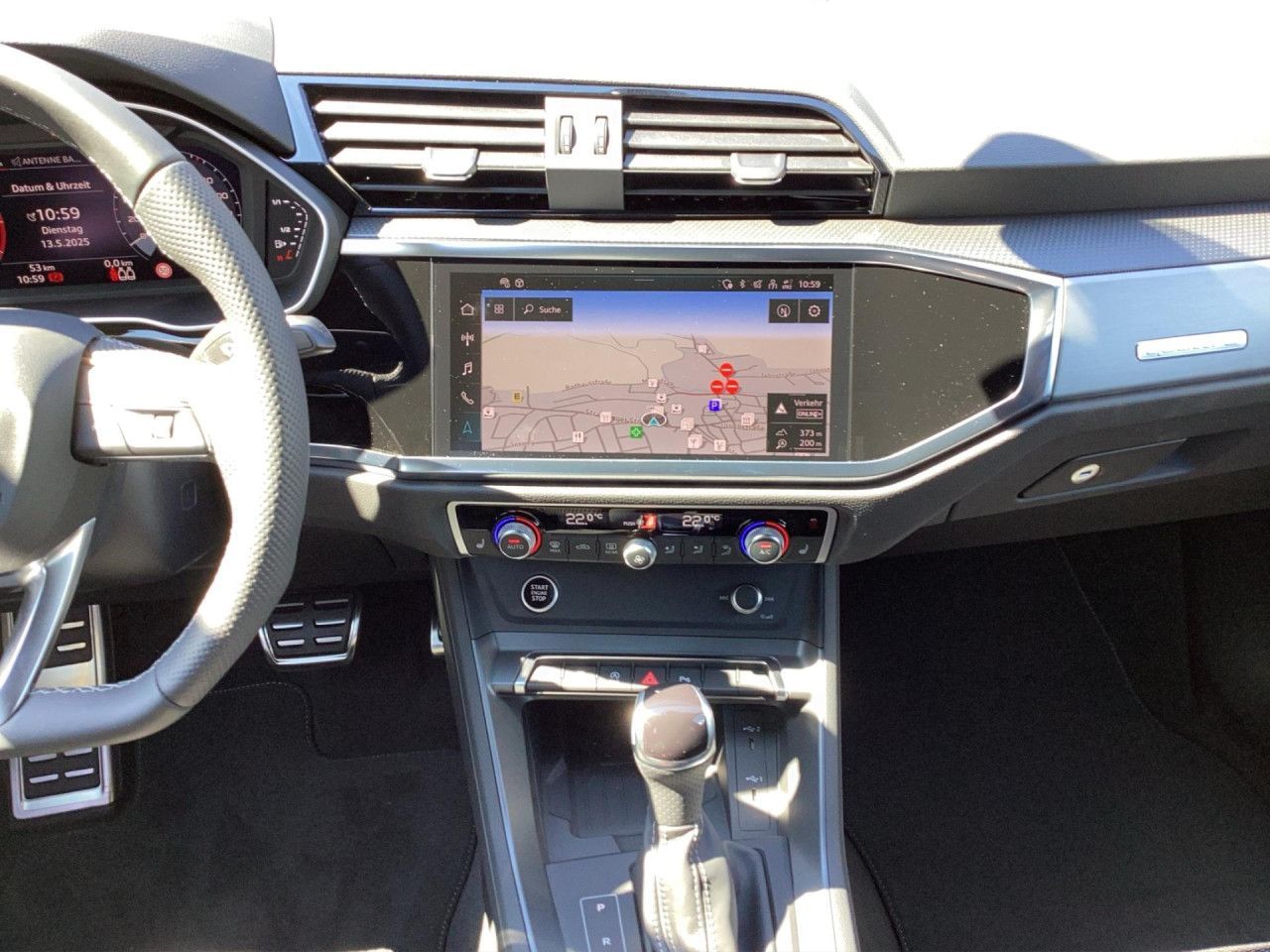 Fahrzeugabbildung Audi Q3 Sportback 40 2.0 TFSI quattro S line S tronic