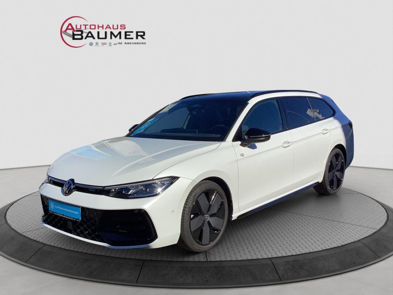 Fahrzeugabbildung Volkswagen Passat R-Line 2.0 l TSI DSG 4MOTION AHK Leder