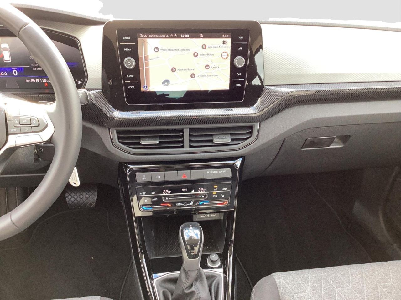 Fahrzeugabbildung Volkswagen T-Cross 1.0 TSI DSG Life Kamera Navi LED ACC SHZ