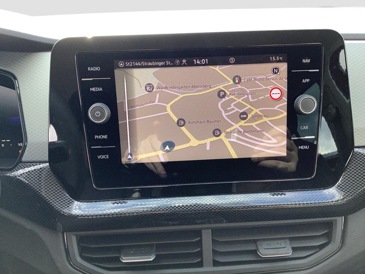 Fahrzeugabbildung Volkswagen T-Cross 1.0 TSI DSG Life Kamera Navi LED ACC SHZ