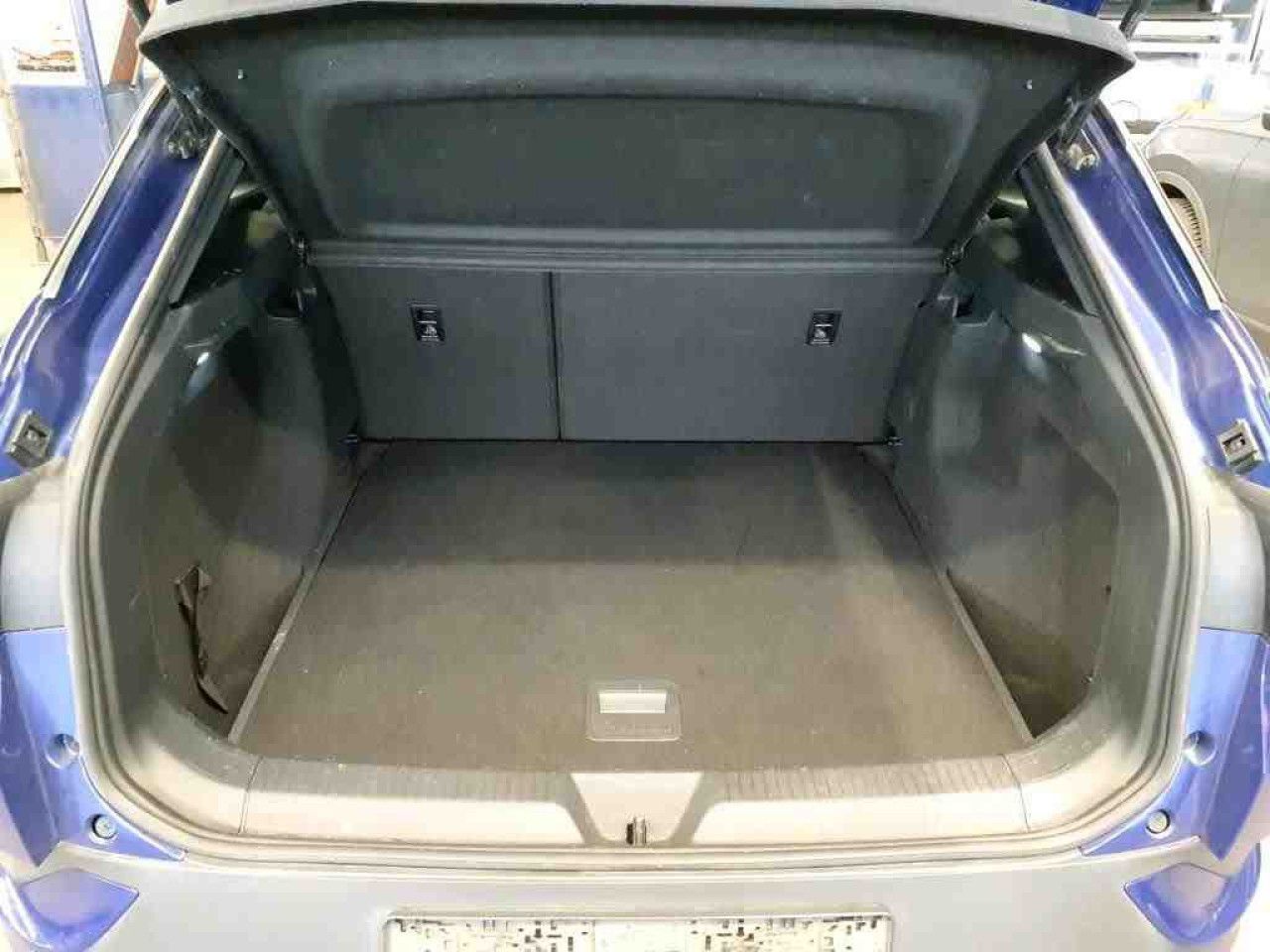 Fahrzeugabbildung Volkswagen ID.4 Pure Performance 55 kWh Kamera Sitzheizung