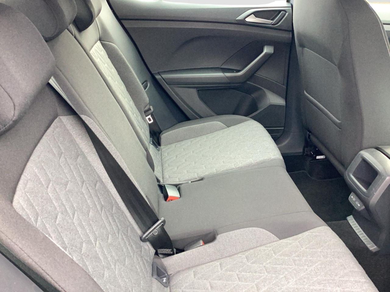 Fahrzeugabbildung Volkswagen T-Cross Life 1.0 TSI DSG Kamera Navi LED ACC