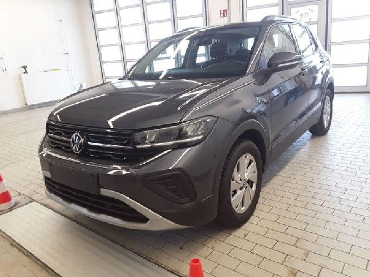 Fahrzeugabbildung Volkswagen T-Cross Life 1.0 TSI DSG Kamera Navi LED ACC