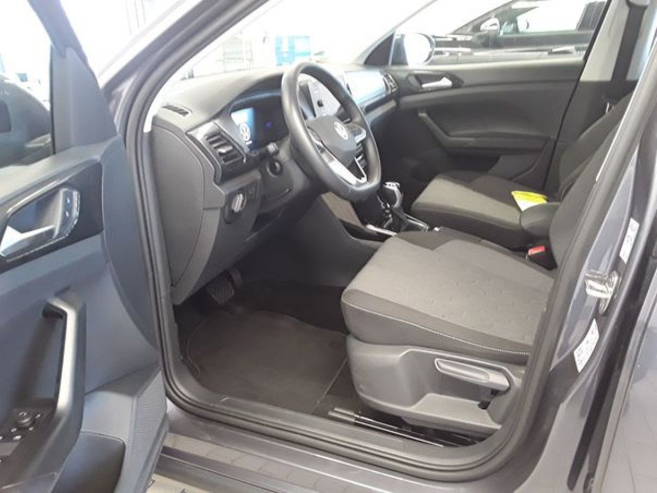 Fahrzeugabbildung Volkswagen T-Cross Life 1.0 TSI DSG Kamera Navi LED ACC