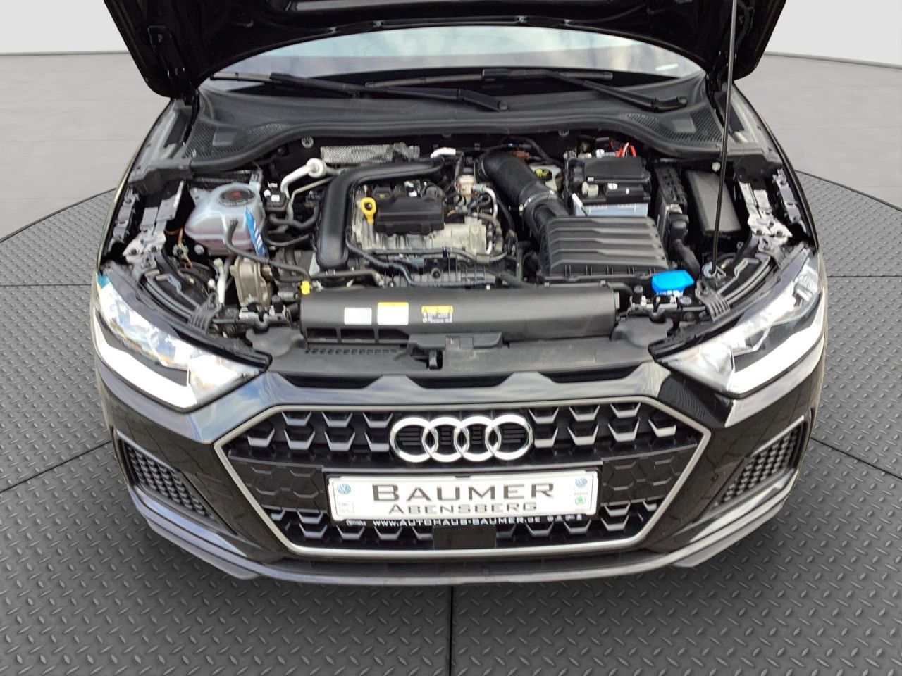 Fahrzeugabbildung Audi A1 Sportback 1.0 25 TFSI SHZ PDC hinten Klima