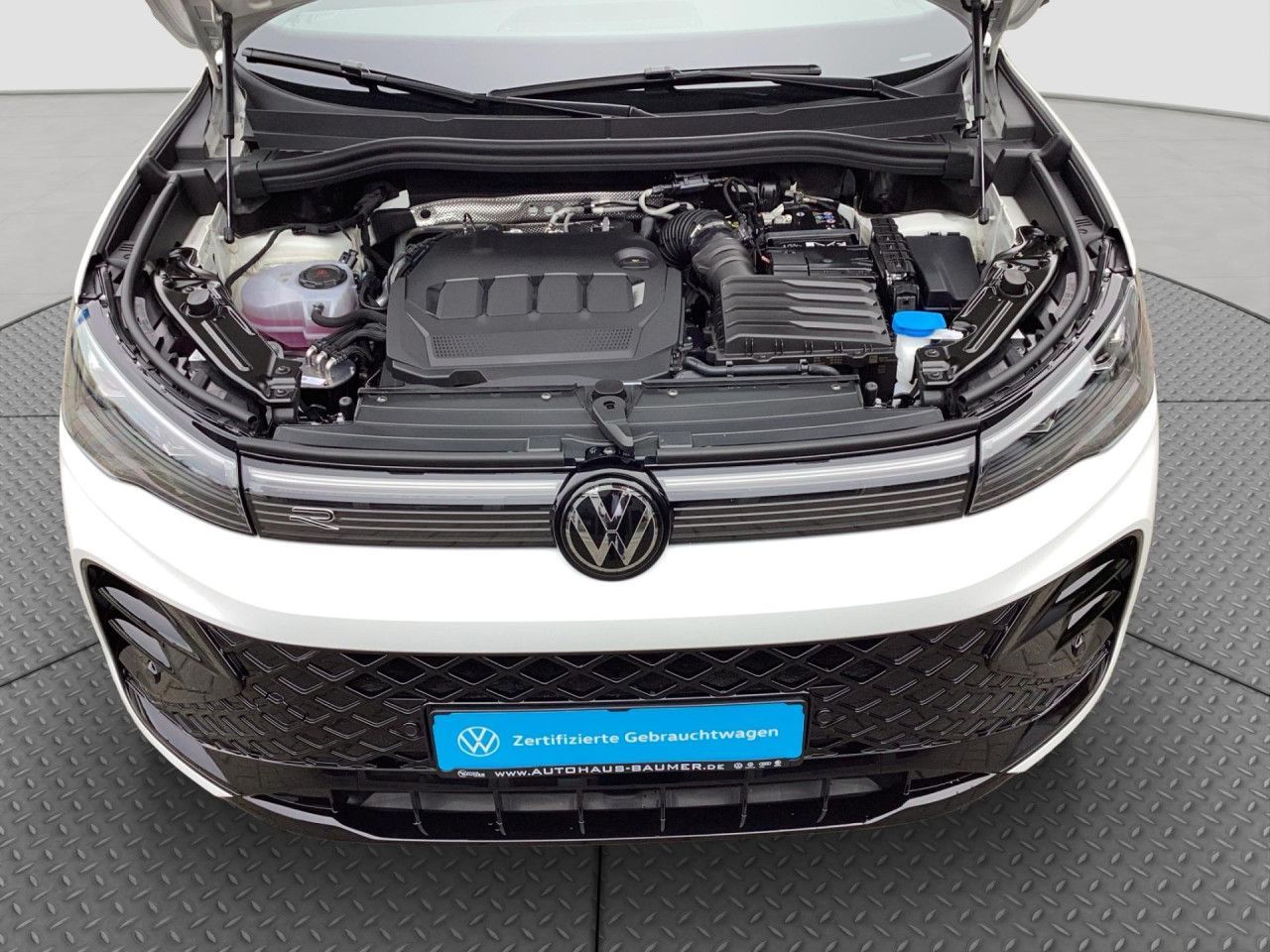 Fahrzeugabbildung Volkswagen Tiguan R-Line 2.0 l TDI SCR 110 kW (150 PS) LED