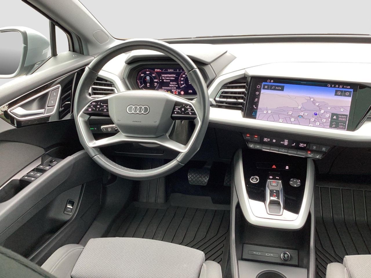 Fahrzeugabbildung Audi Q4 e-tron basis 82kWh Pano LED Navi SHZ PDC