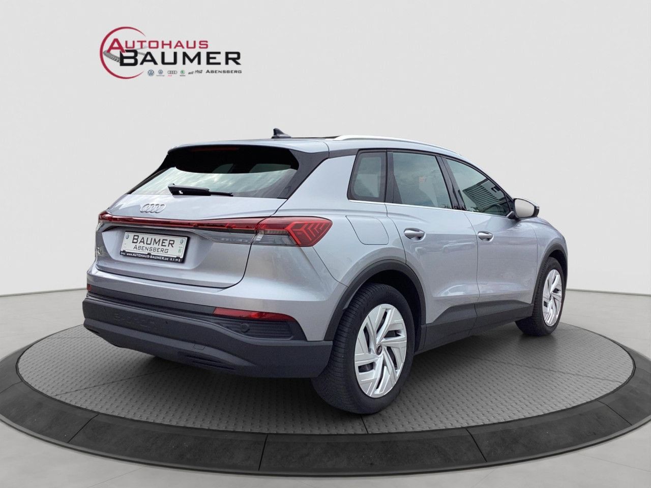 Fahrzeugabbildung Audi Q4 e-tron basis 82kWh Pano LED Navi SHZ PDC