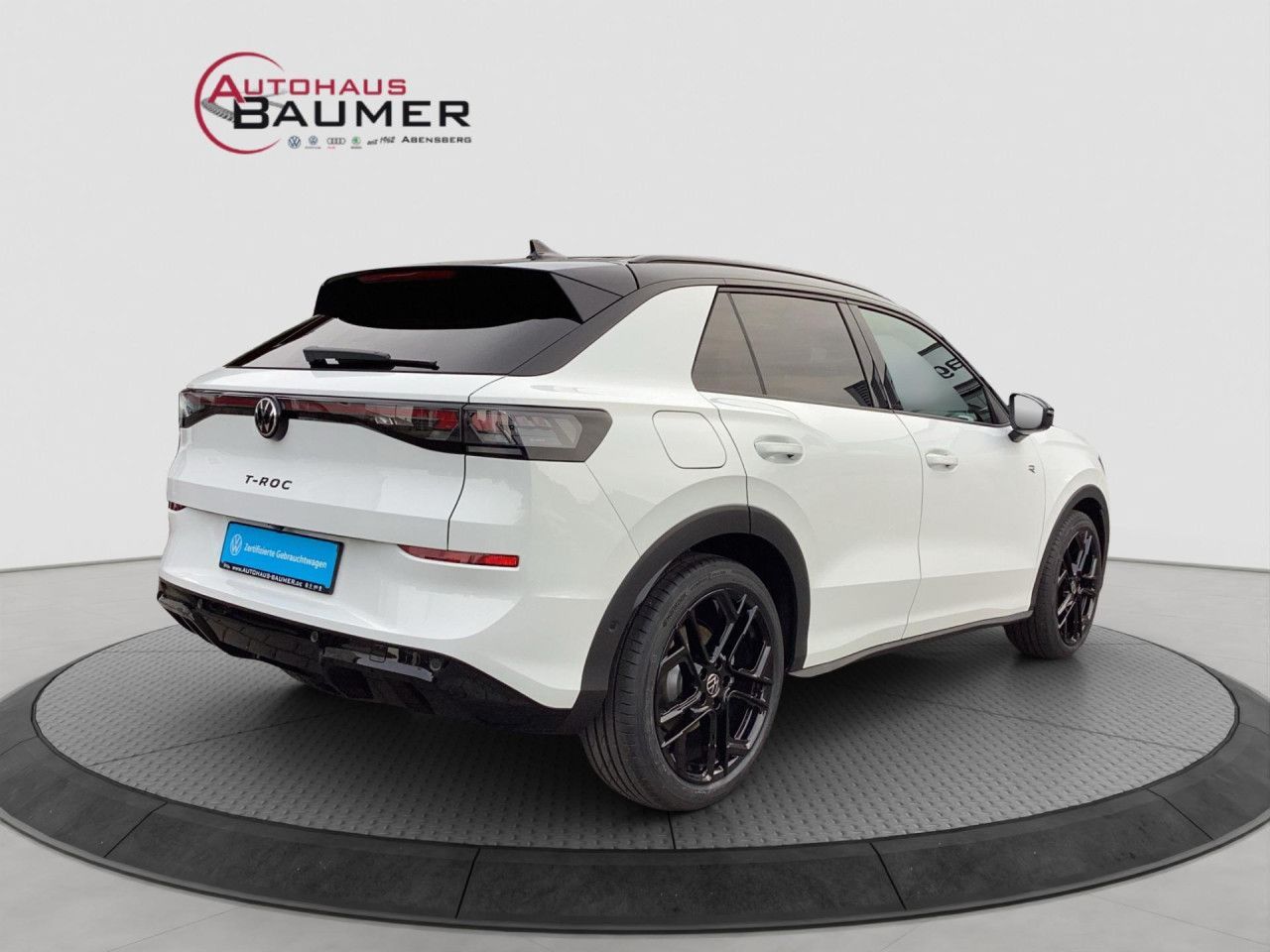 Fahrzeugabbildung Volkswagen T-Roc R-Line 1.5 l eTSI OPF 110 kW (150 PS) LED