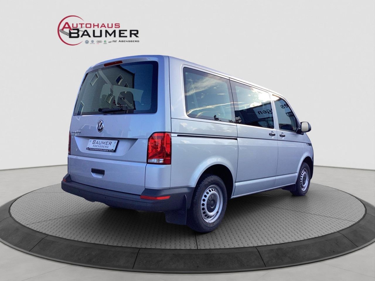 Fahrzeugabbildung Volkswagen T6.1 Caravelle Trendline 2.0 TDI DSG Climatronic