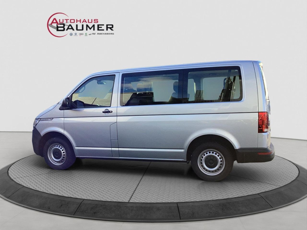 Fahrzeugabbildung Volkswagen T6.1 Caravelle Trendline 2.0 TDI DSG Climatronic