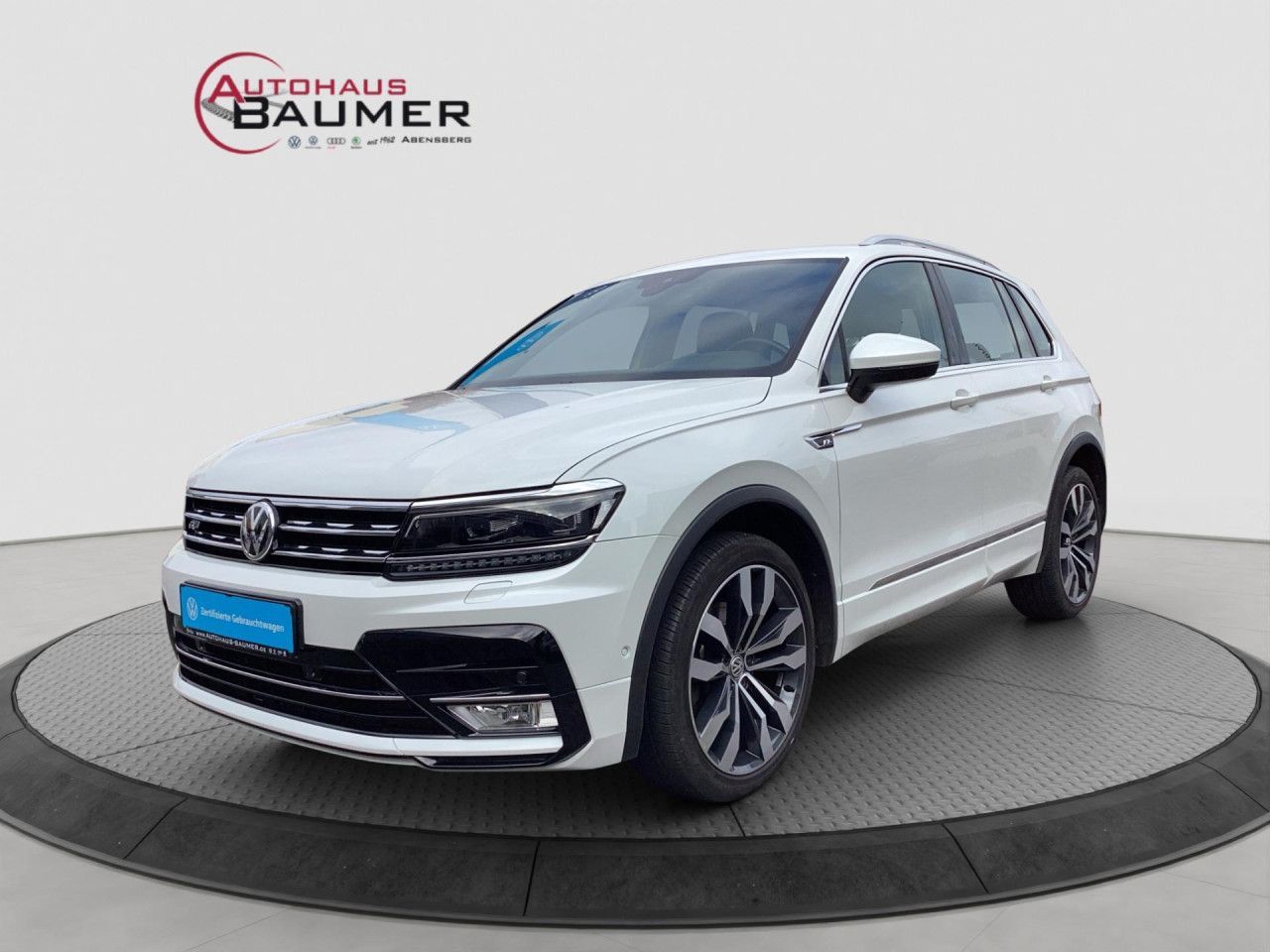 Fahrzeugabbildung Volkswagen Tiguan Highline 2.0 TSI 4Motion DSG LED AHK Navi