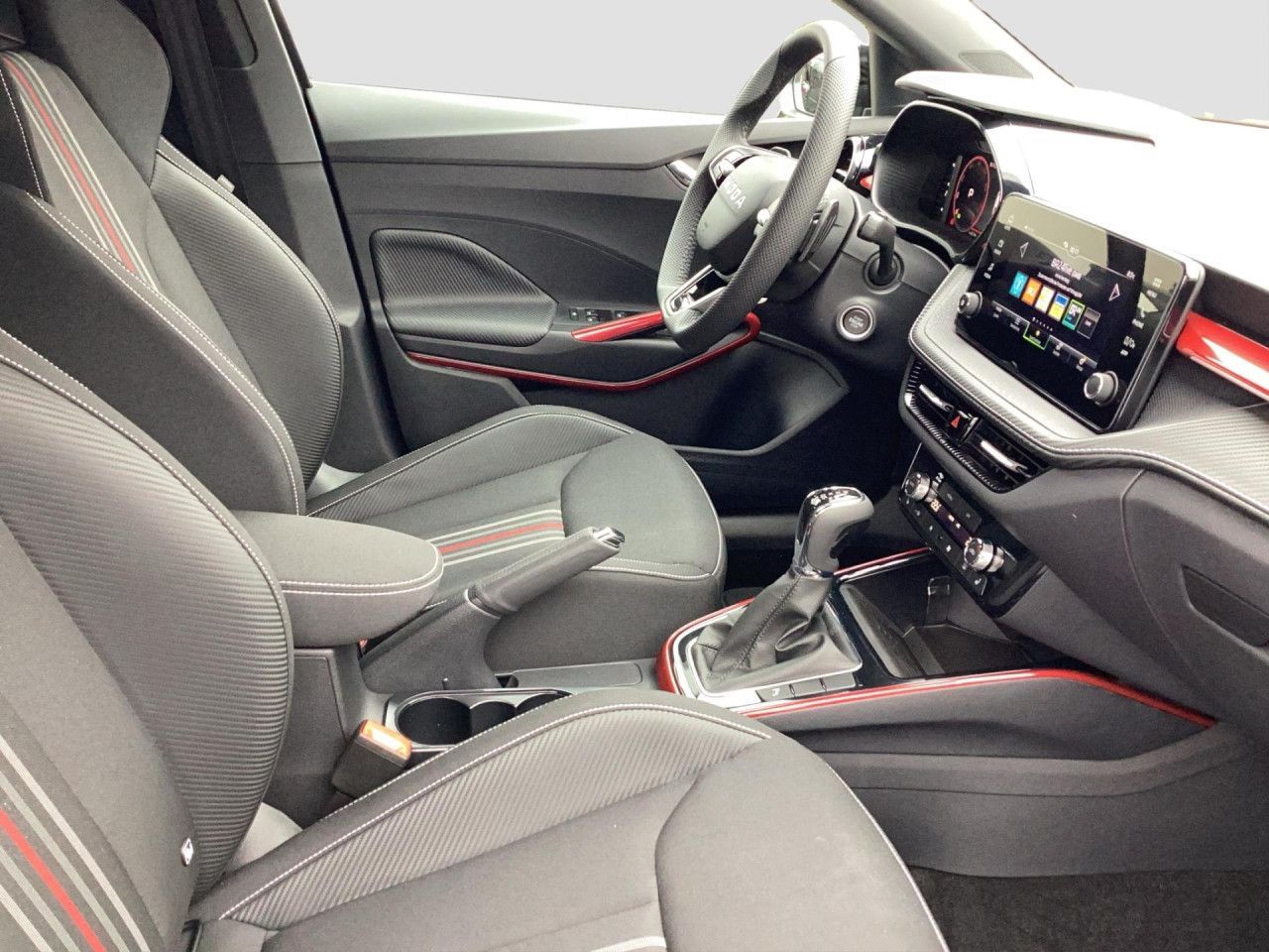 Fahrzeugabbildung SKODA Fabia 1.0 TSI DSG Monte Carlo Color Concept LED