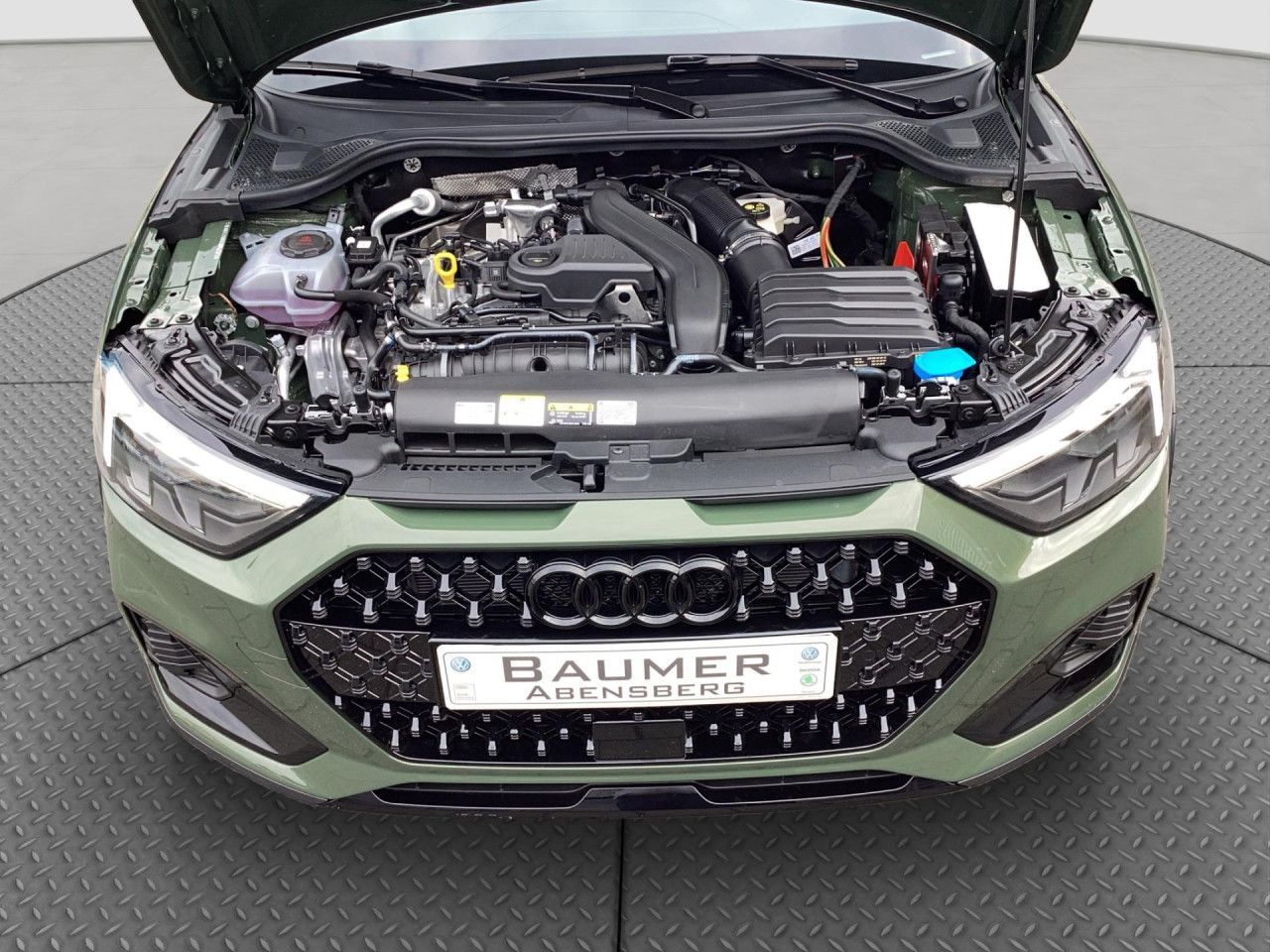 Fahrzeugabbildung Audi A1 allstreet 35 1.5 TFSI basis S-line Kamera LED