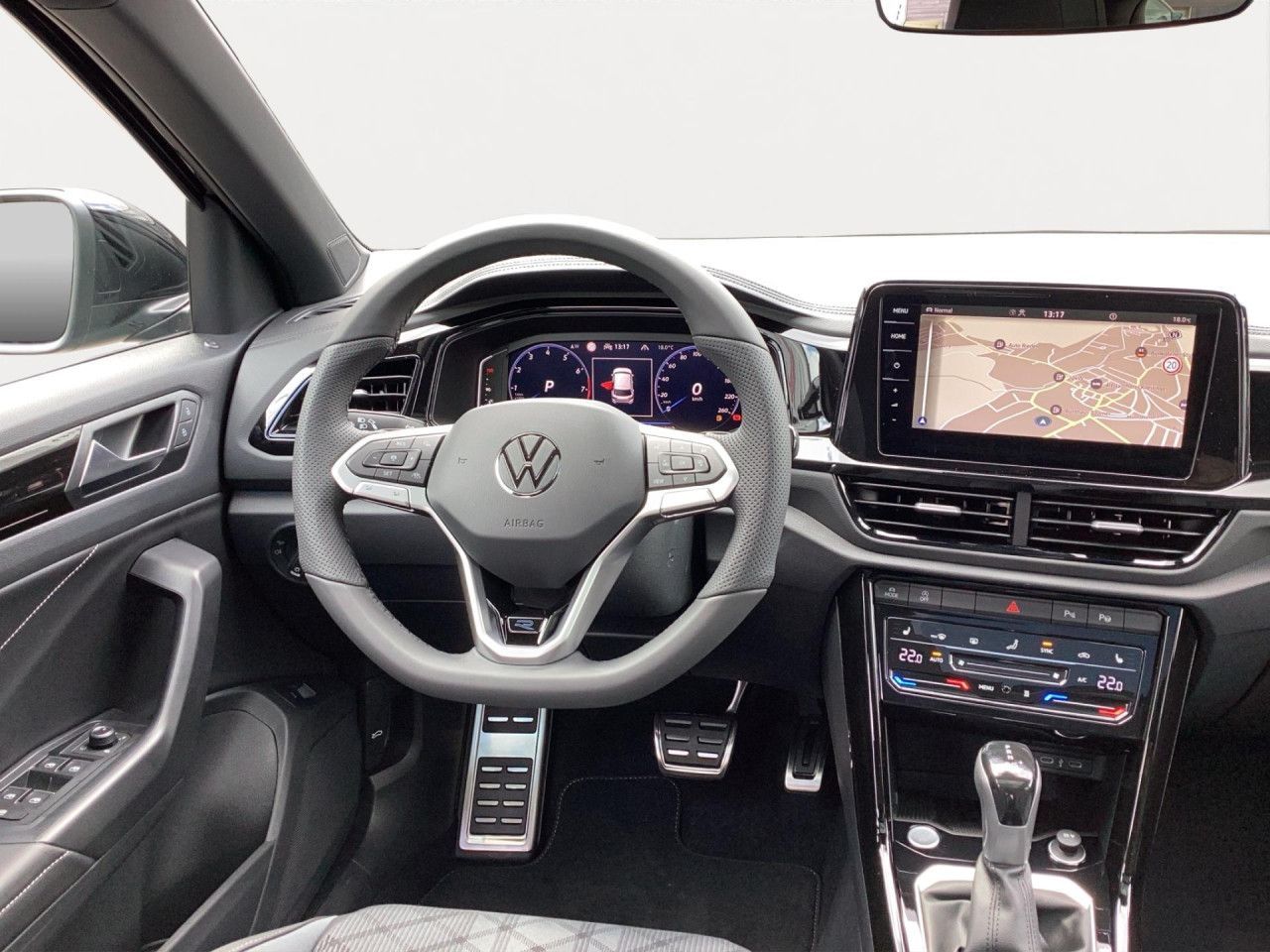 Fahrzeugabbildung Volkswagen T-Roc R-Line 1.5 TSI DSG Standheizung Pano AHK