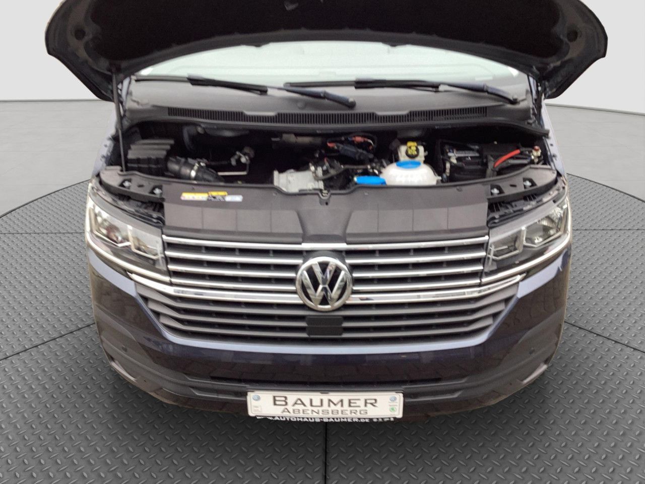 Fahrzeugabbildung Volkswagen T6.1 Multivan Comfortline 2.0 TDI Bluetooth Navi