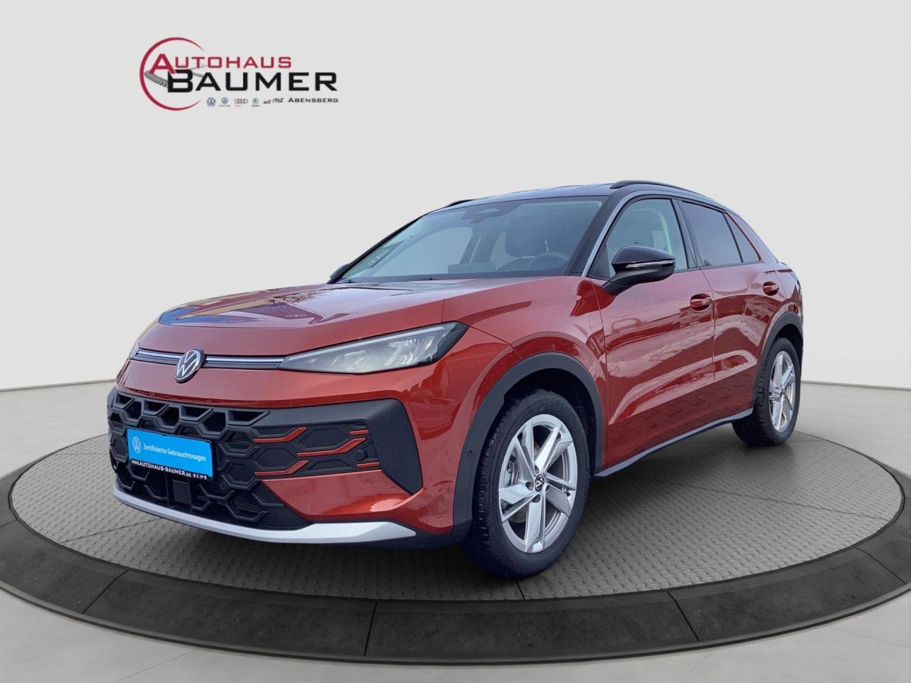 Fahrzeugabbildung Volkswagen T-Roc Life 1.5 l eTSI OPF 110 kW (150 PS) Navi