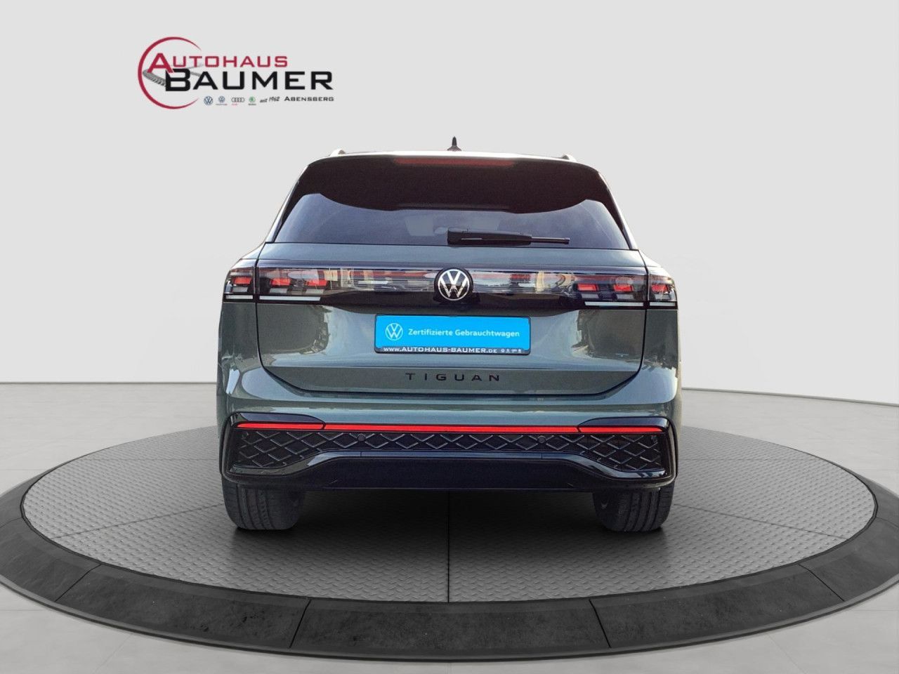 Fahrzeugabbildung Volkswagen Tiguan R-Line 1.5 l eTSI OPF 110 kW (150 PS) LED