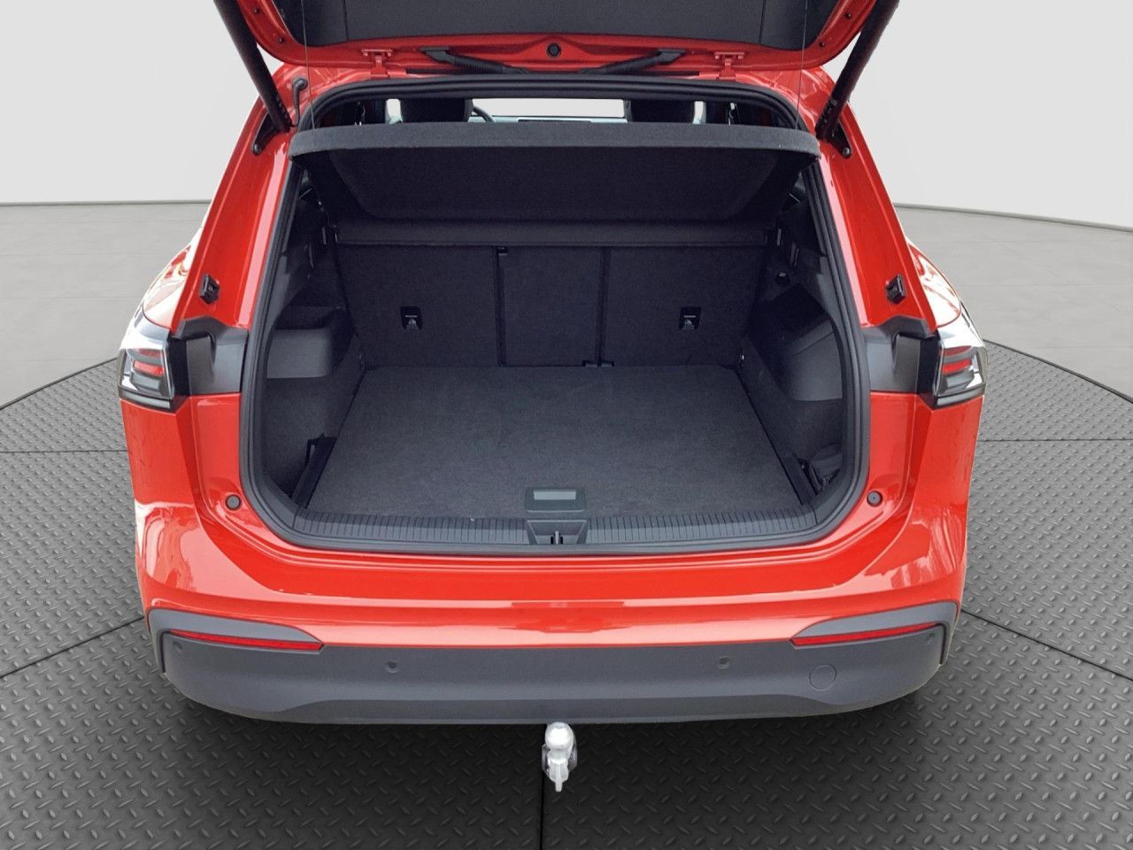 Fahrzeugabbildung Volkswagen Tiguan Goal 1.5 eTSI DSG AHK IQ.Light Navi LED