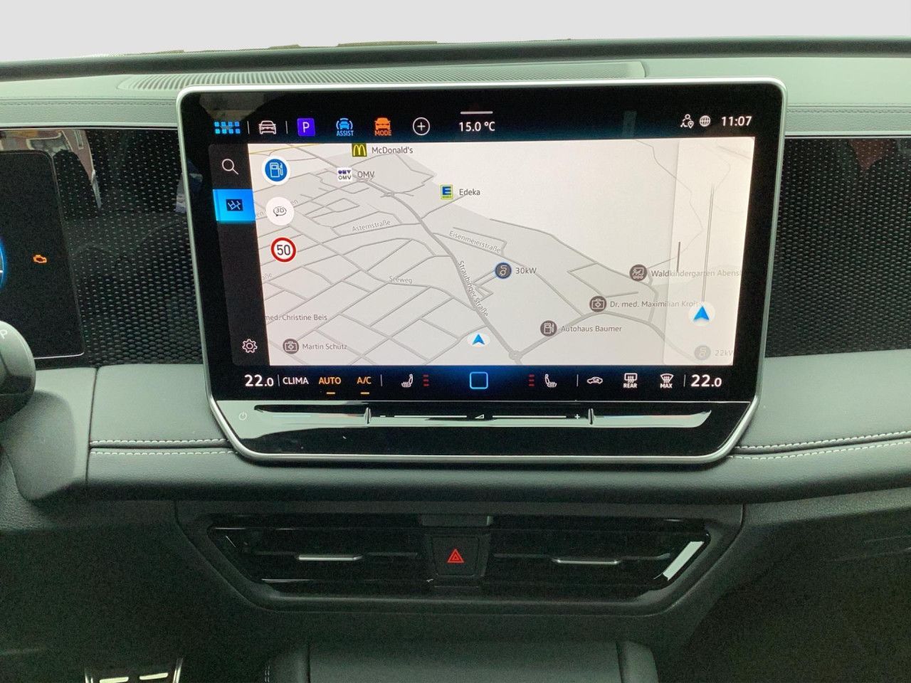 Fahrzeugabbildung Volkswagen Tiguan Goal 1.5 eTSI DSG AHK IQ.Light Navi LED