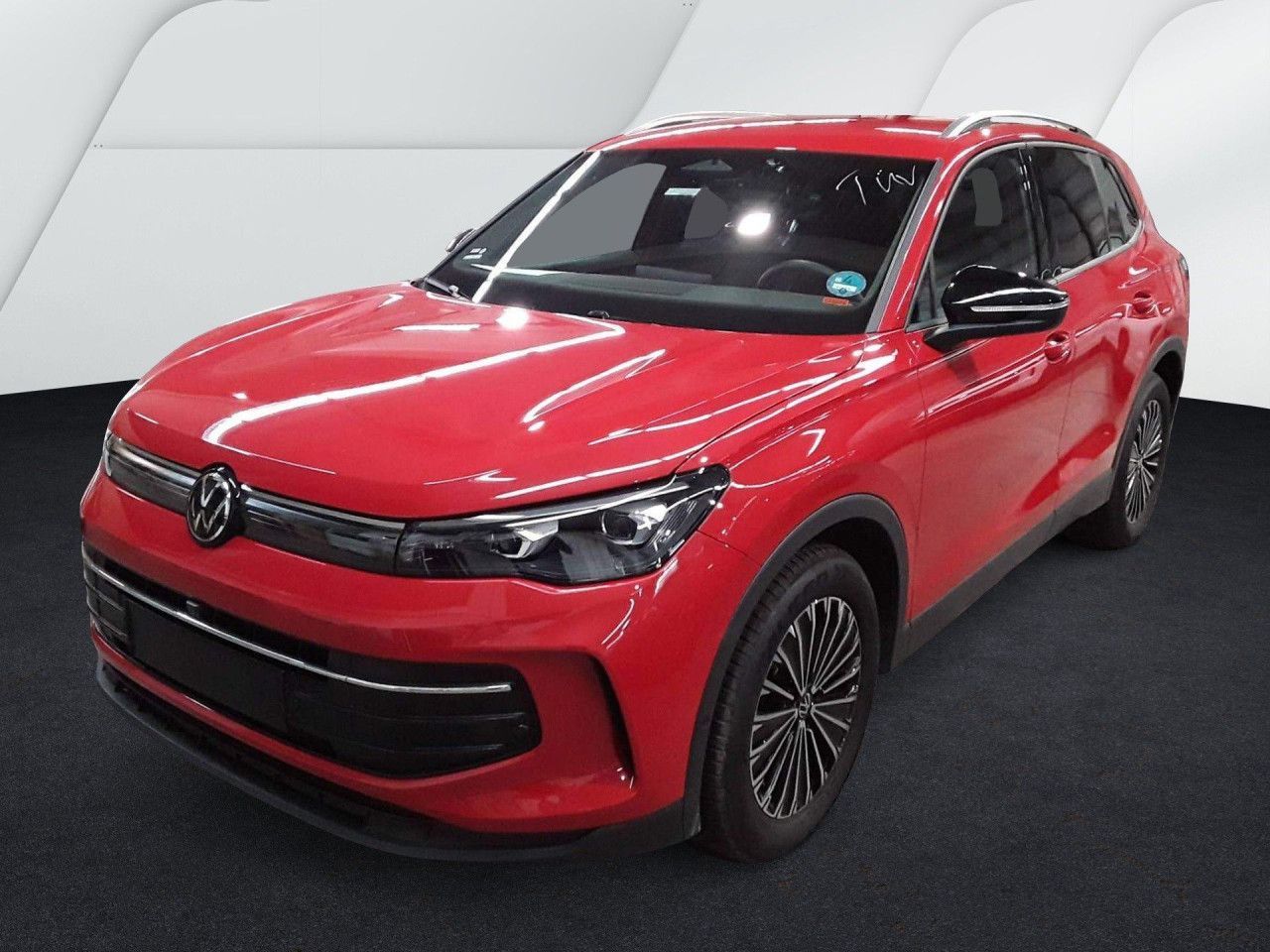 Fahrzeugabbildung Volkswagen Tiguan Goal 1.5 eTSI DSG AHK IQ.Light Navi LED