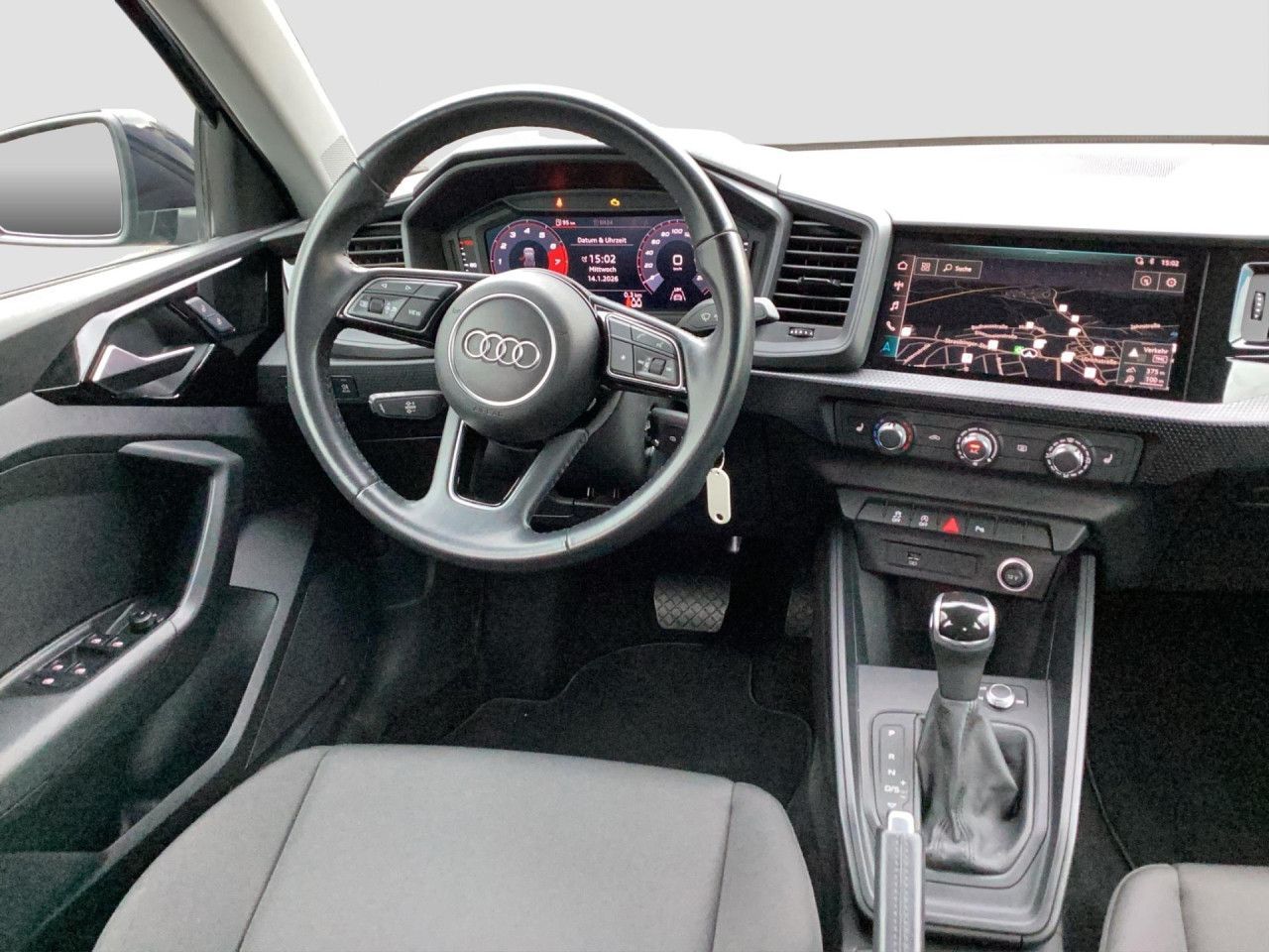 Fahrzeugabbildung Audi A1 Sportback 30 TFSI S tronic Navi SHZ PDC Klima