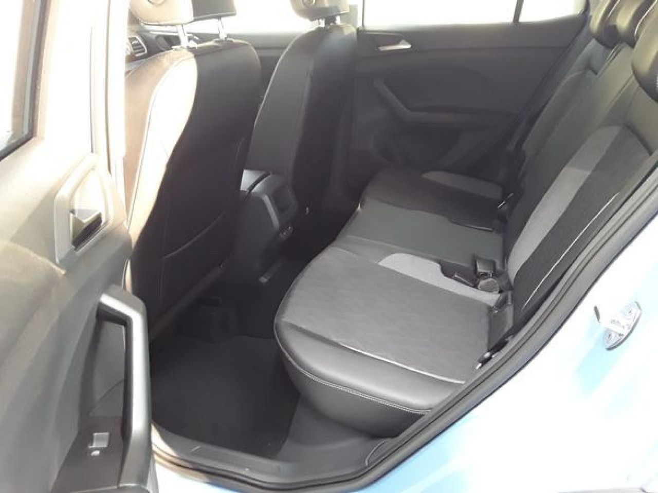 Fahrzeugabbildung Volkswagen T-Cross GOAL 1.5 TSI DSG Navi LED Kamera ACC