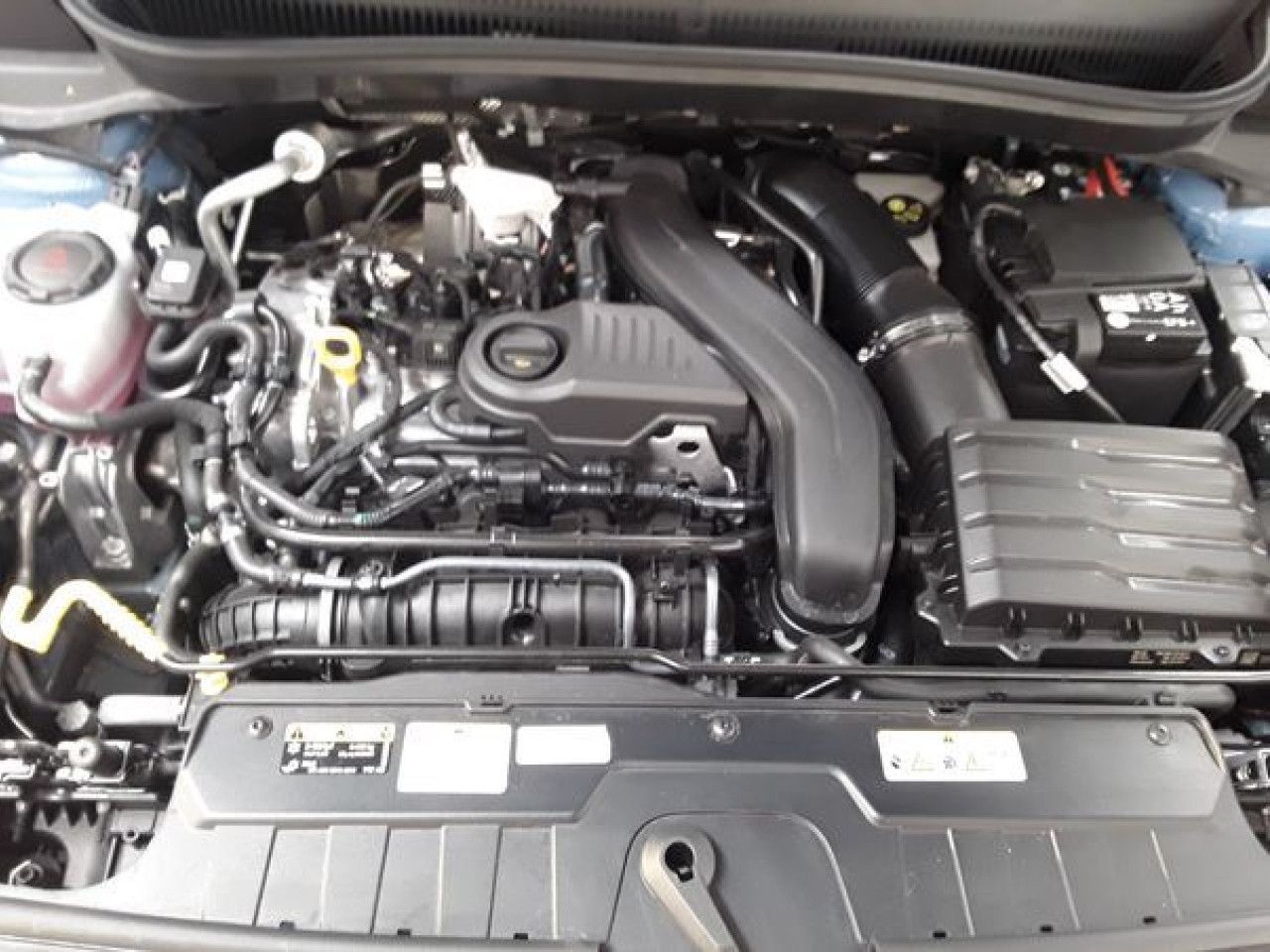 Fahrzeugabbildung Volkswagen T-Cross GOAL 1.5 TSI DSG Navi LED Kamera ACC