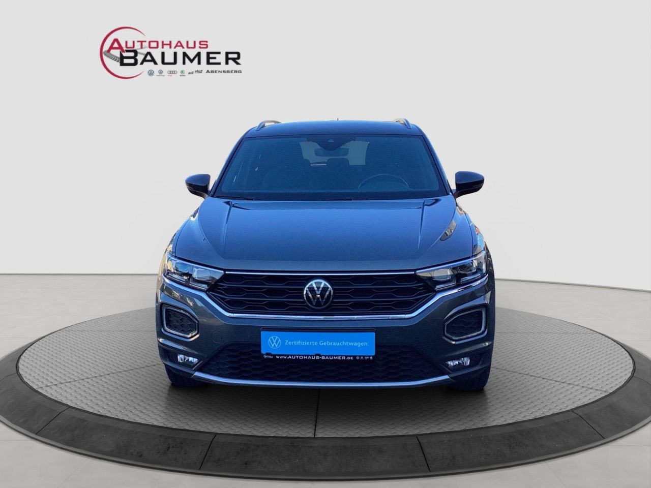 Fahrzeugabbildung Volkswagen T-Roc Sport 1.5 TSI DSG AHK LED Navi SHZ PDC