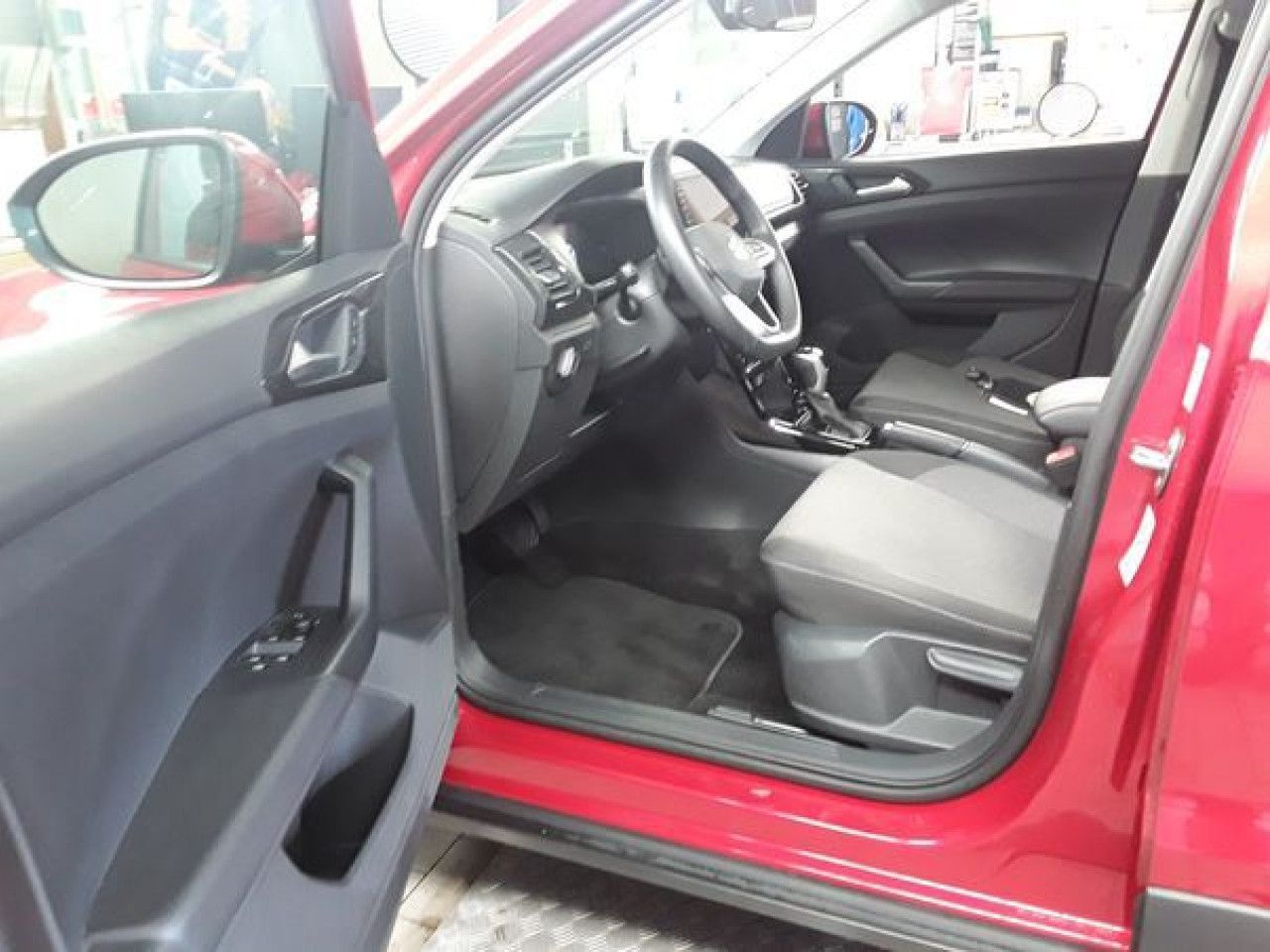 Fahrzeugabbildung Volkswagen T-Cross Life 1.0 TSI DSG LED Navi Kamera ACC