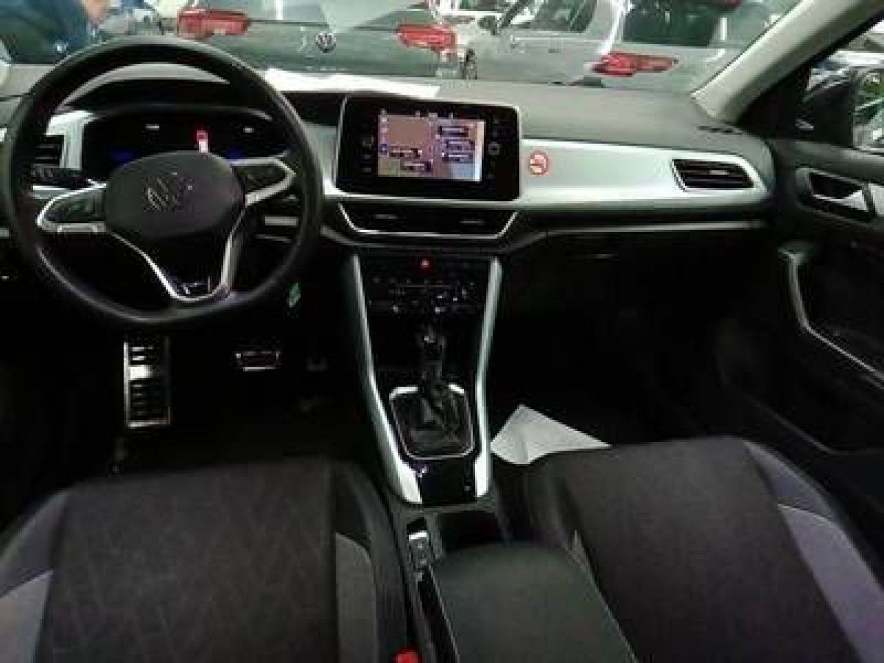 Fahrzeugabbildung Volkswagen T-ROC GOAL 2.0 TDI DSG Bluetooth Navi LED Klima