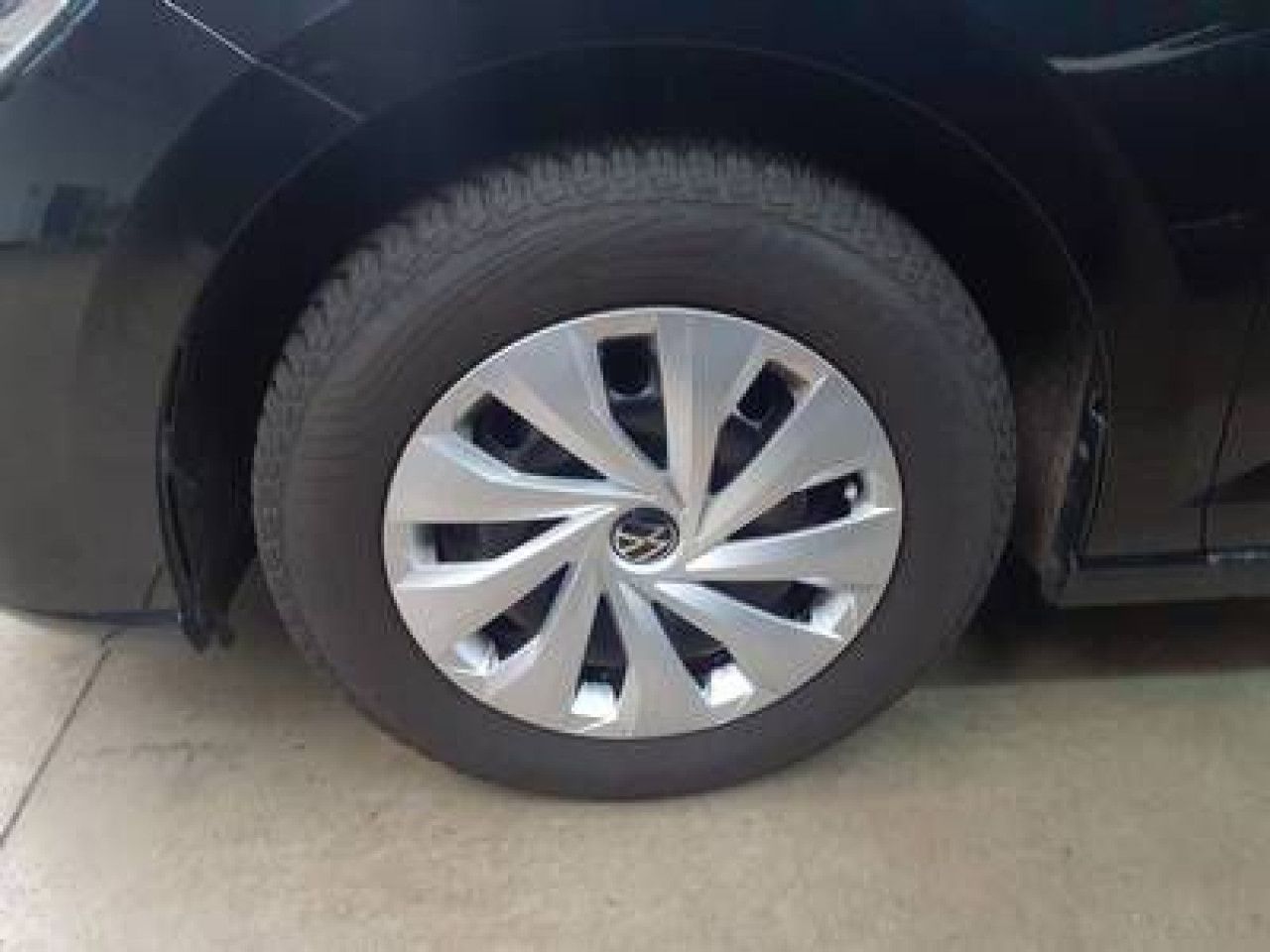 Fahrzeugabbildung Volkswagen Polo Life 1.0 TSI Navi LED ACC Dig.Cockpit SHZ