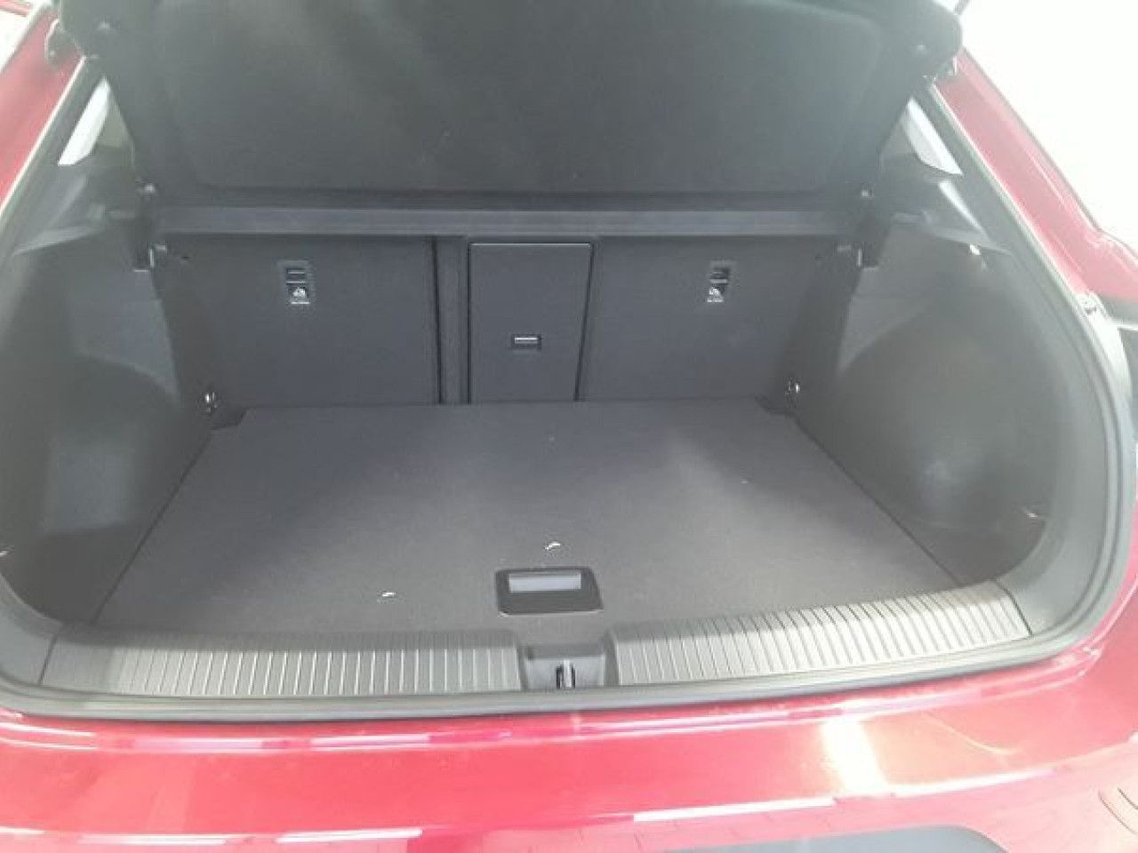 Fahrzeugabbildung Volkswagen T-ROC GOAL 1.5 TSI DSG Kamera Navi LED ACC Klima