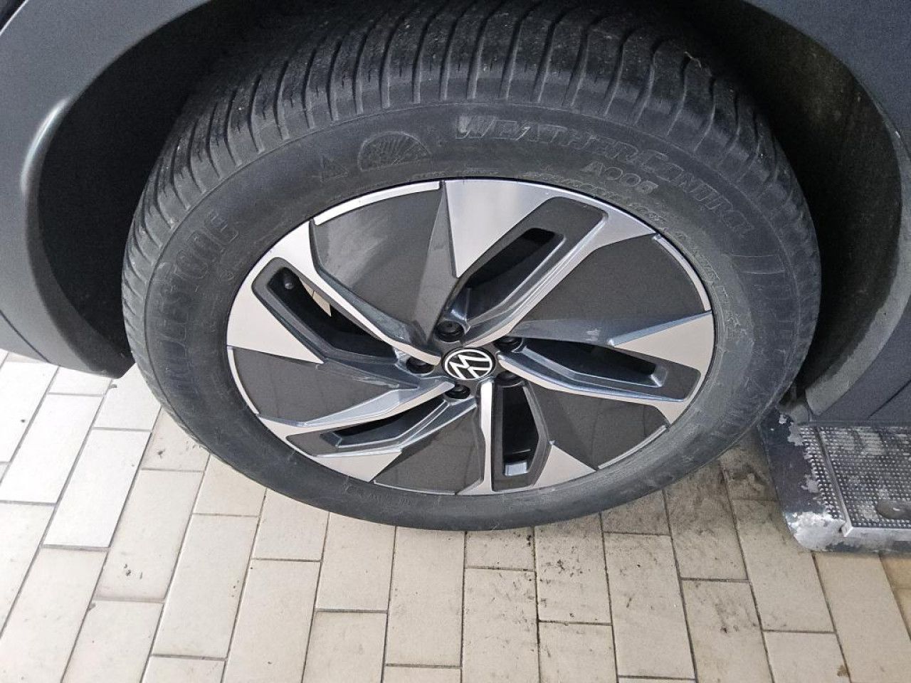 Fahrzeugabbildung Volkswagen ID.4 Pro Performance 77 kWh Kamera Wärmepumpe