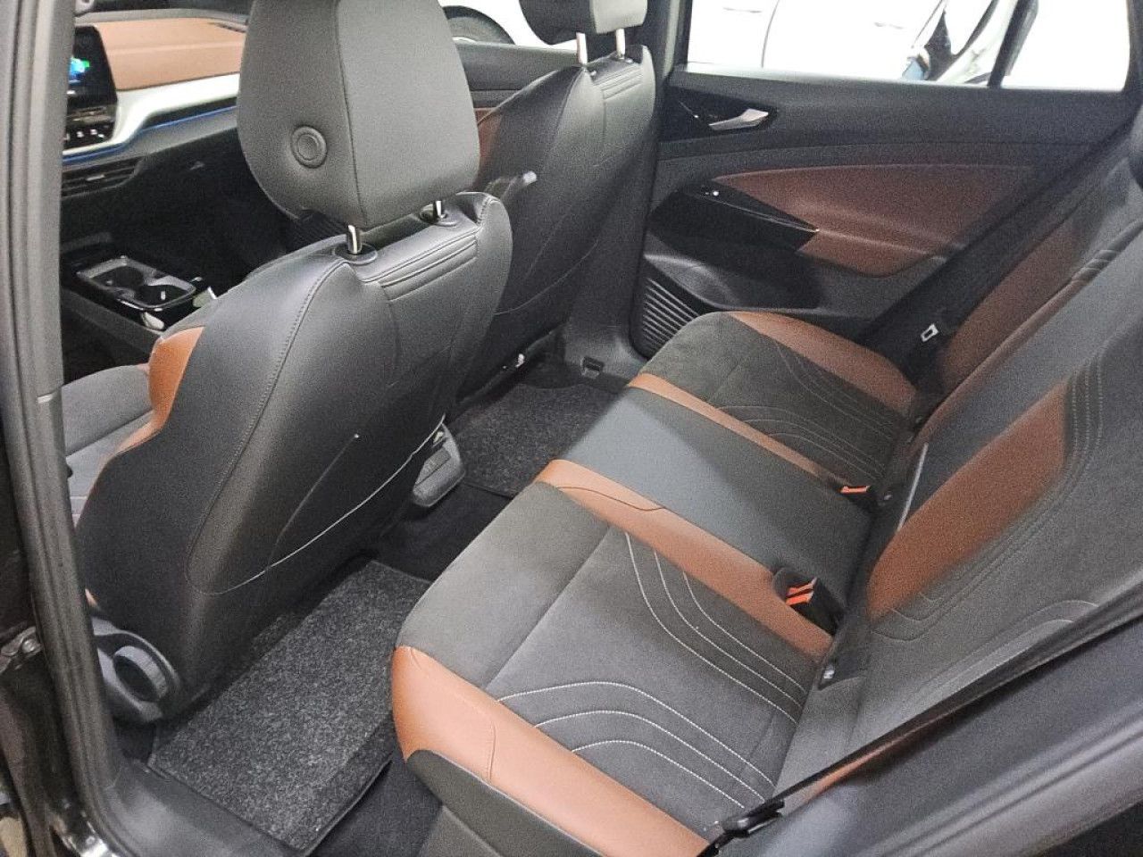 Fahrzeugabbildung Volkswagen ID.4 Pro Performance 77 kWh Kamera Wärmepumpe