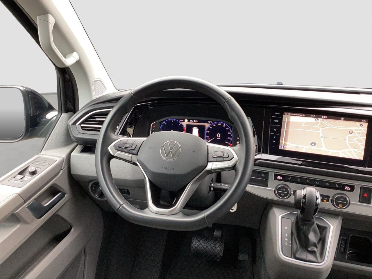 Fahrzeugabbildung Volkswagen T6.1 Caravelle Comfortline 2.0 TDI DSG 9- Sitze