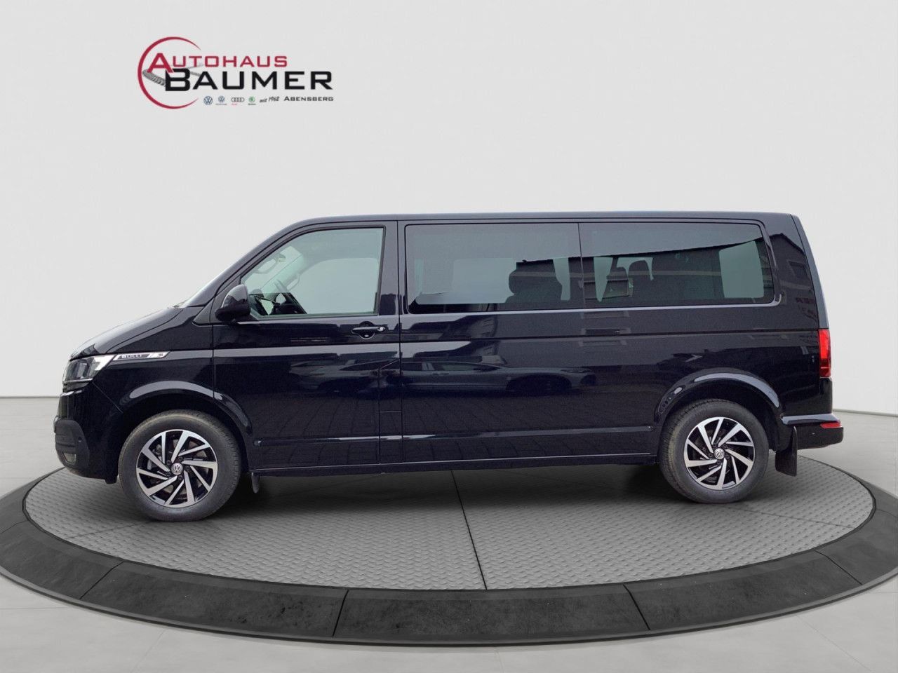 Fahrzeugabbildung Volkswagen T6.1 Caravelle Comfortline 2.0 TDI DSG 9- Sitze