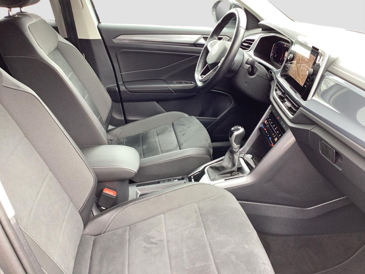 Fahrzeugabbildung Volkswagen T-ROC Style 1.5 TSI AHK Navi LED Standheizung