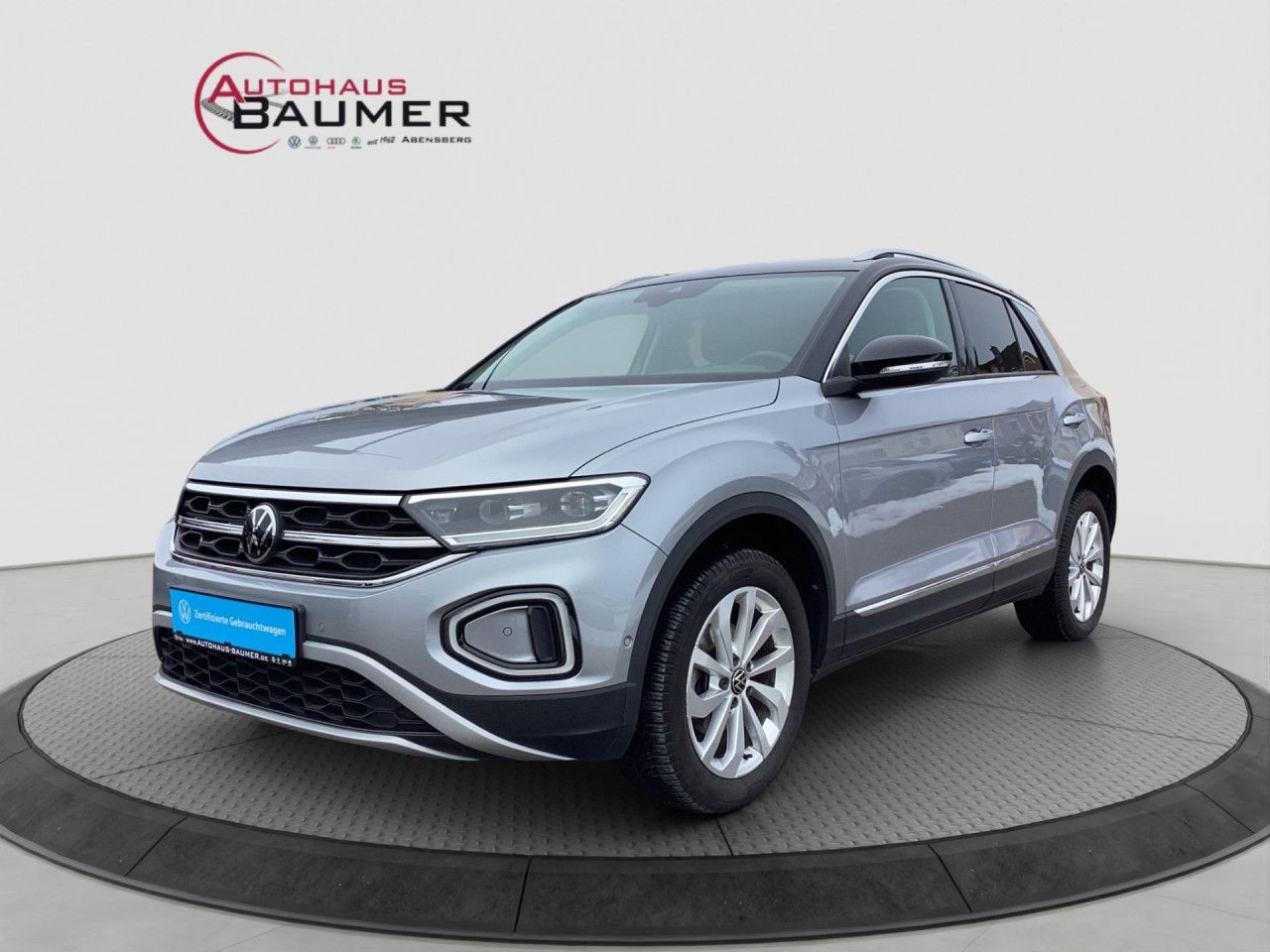 Fahrzeugabbildung Volkswagen T-ROC Style 1.5 TSI AHK Navi LED Standheizung