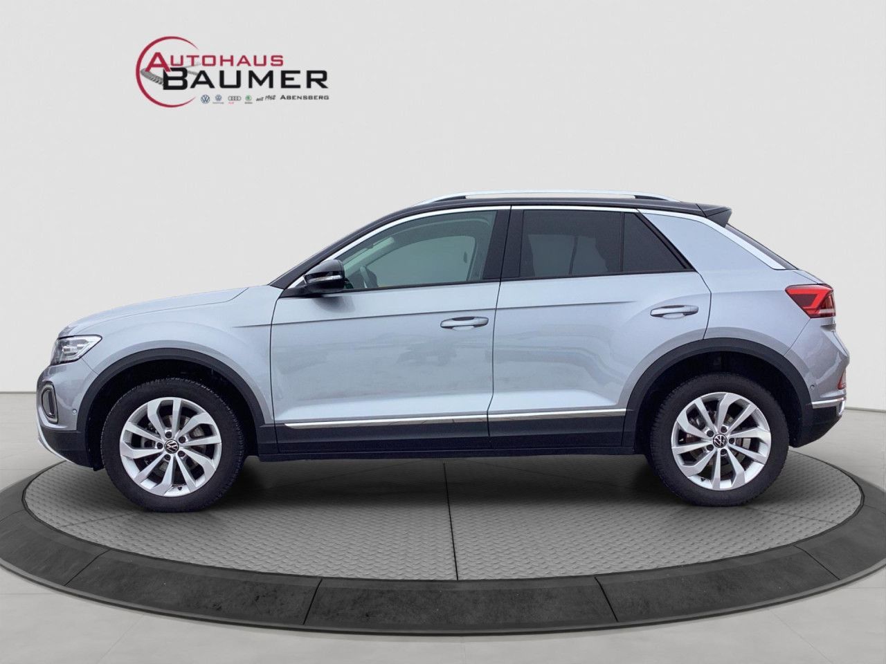 Fahrzeugabbildung Volkswagen T-ROC Style 1.5 TSI AHK Navi LED Standheizung