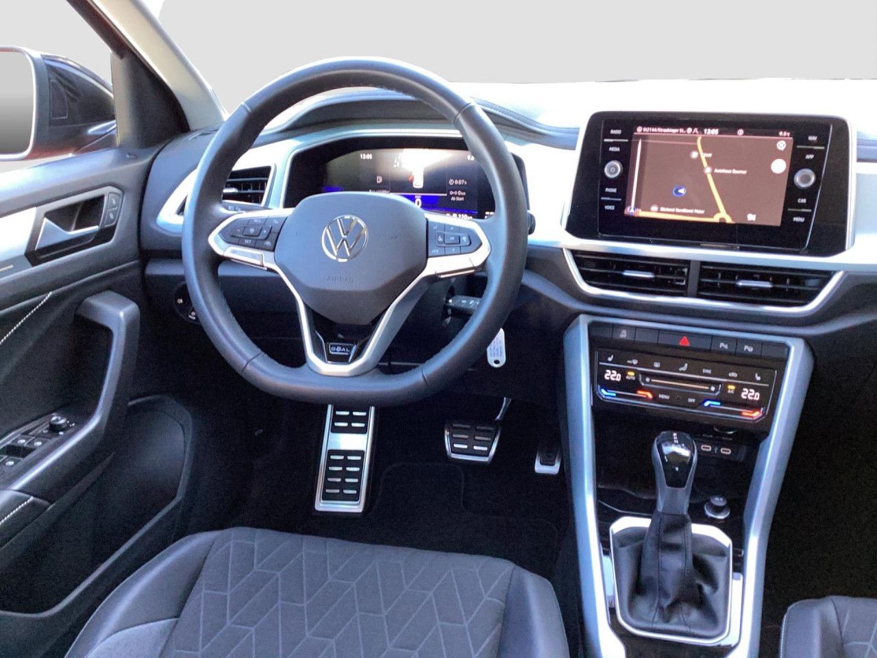 Fahrzeugabbildung Volkswagen T-ROC GOAL 1.5 TSI DSG Navi LED ParkAssist ACC