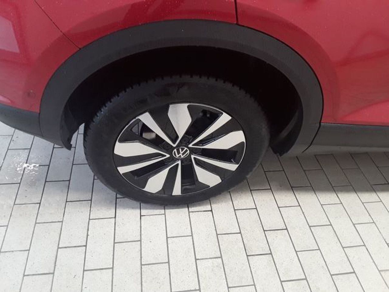 Fahrzeugabbildung Volkswagen T-ROC GOAL 1.5 TSI DSG Navi LED ParkAssist ACC