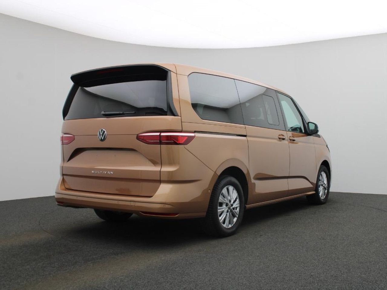 Fahrzeugabbildung Volkswagen Multivan Life 2.0 TDI DSG 7-Sitzer AHK Bluetooth