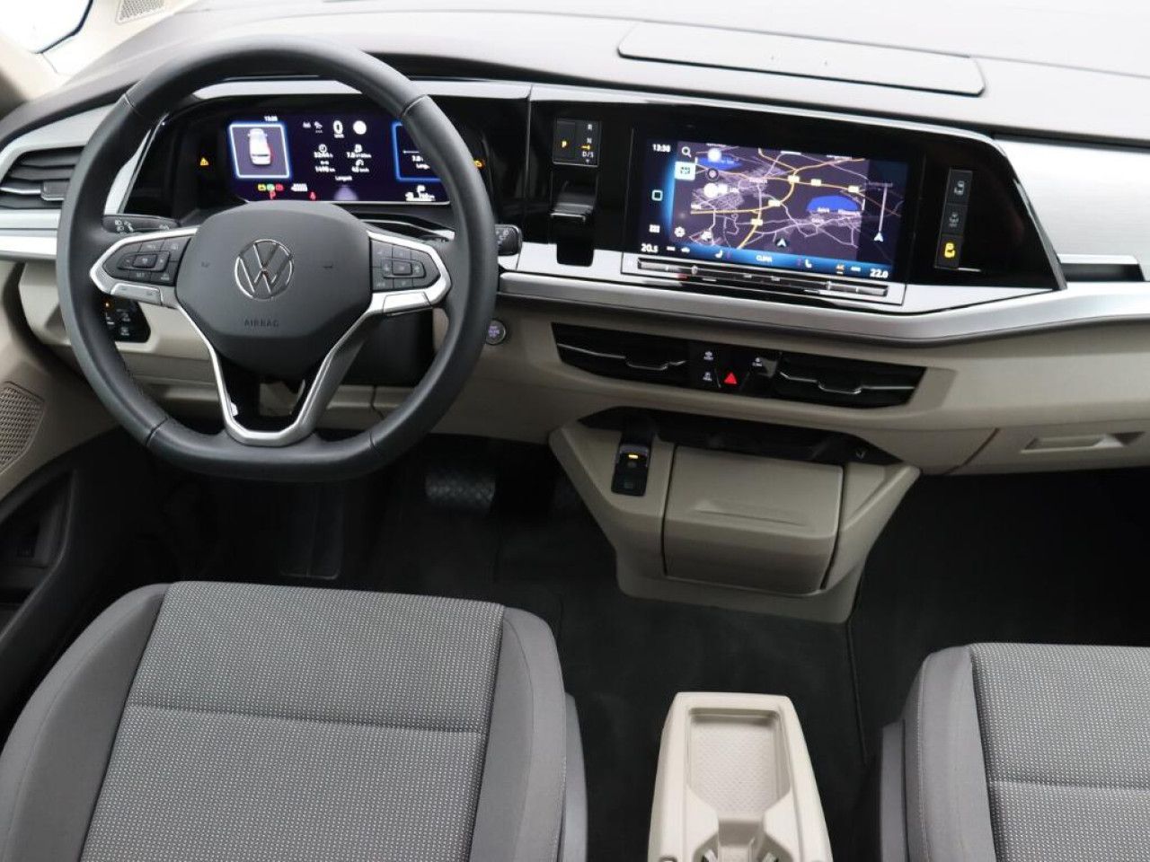 Fahrzeugabbildung Volkswagen Multivan Life 2.0 TDI DSG 7-Sitzer AHK Bluetooth