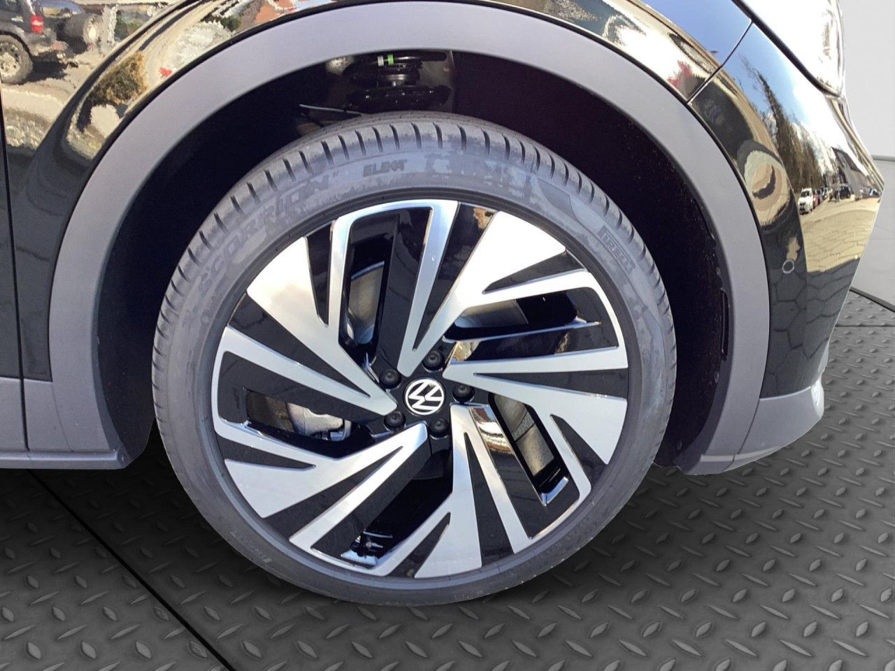 Fahrzeugabbildung Volkswagen ID.4 Pro ENERGY 210 kW (286 PS) 77 kWh Bluetooth