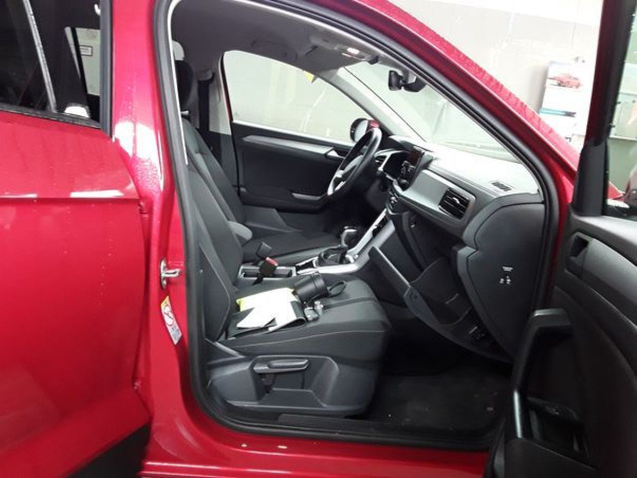 Fahrzeugabbildung Volkswagen T-ROC Life 1.5 TSI DSG Kamera Navi LED Bluetooth