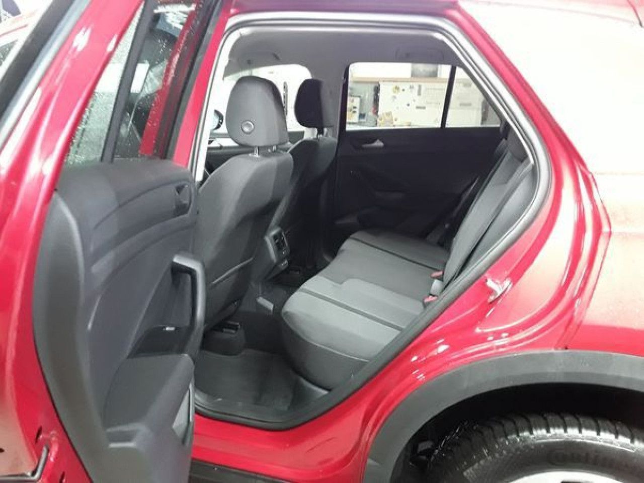 Fahrzeugabbildung Volkswagen T-ROC Life 1.5 TSI DSG Kamera Navi LED Bluetooth