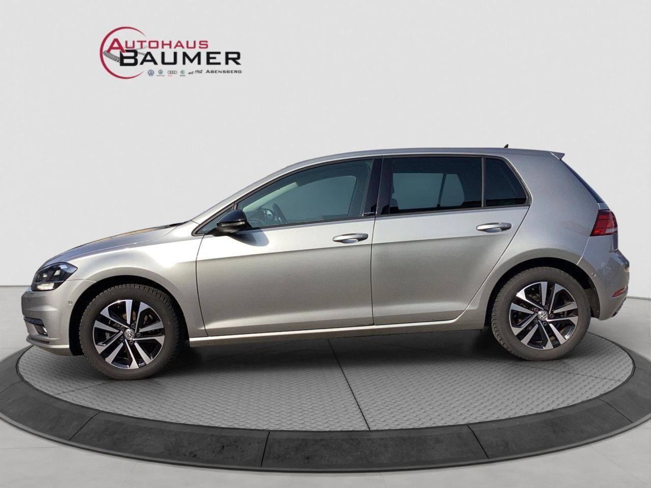 Fahrzeugabbildung Volkswagen Golf VII Comfortline IQ.DRIVE 1.0 TSI AHK Navi